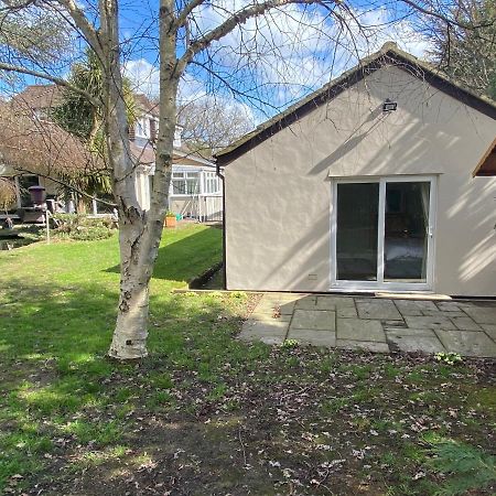 Chase Bungalow Биллерикей Экстерьер фото